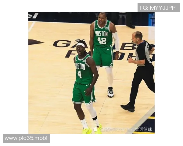 霍福德谈塔图姆康复之路:他已经可以训练了,这真了不起